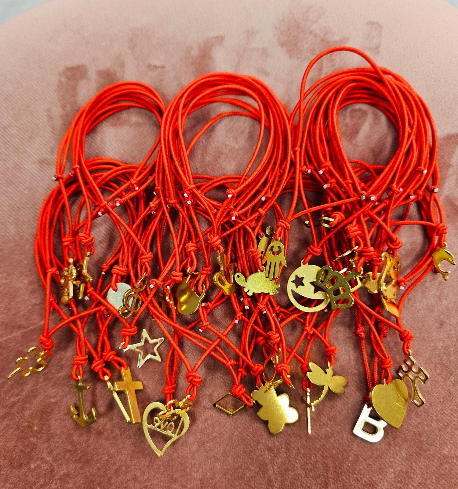 Hilitos rojos stainless Steel charms (elastic)